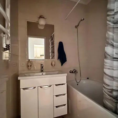 شقة Kulisha 25 إلفيف